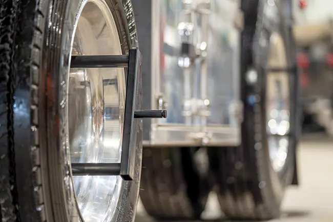 Axletrac Alignment Tools for heavy-duty semi trailers